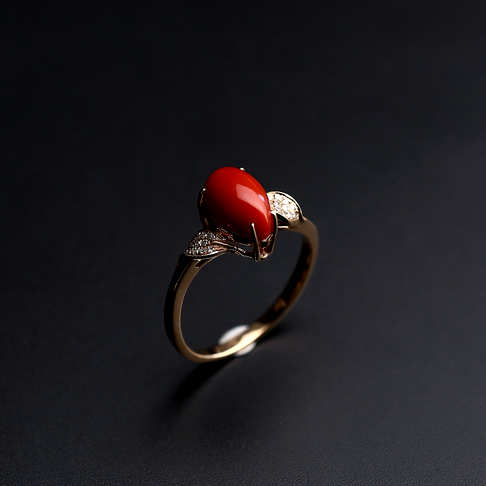 金镶钻阿卡牛血红珊瑚戒指--红珊瑚-阿卡-B102516J16009